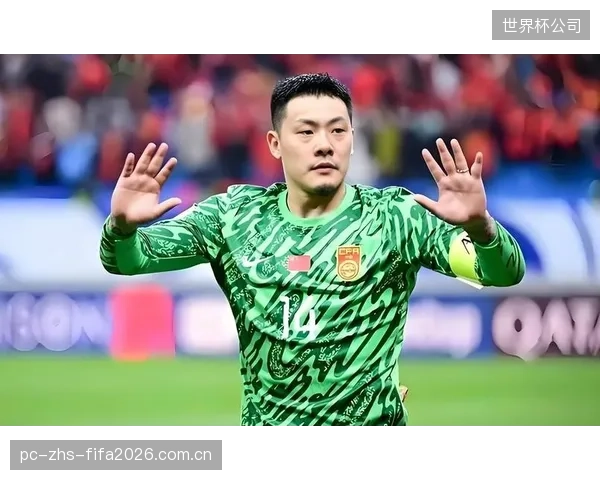 功勋门将王大雷续约前景未明,泰山门将位置或将更新换代。 功勋门将王大雷续约前景未明,泰山门将位置或将更新换代。